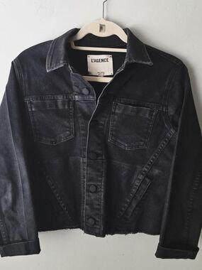 ❌️Dont Buy❌️L'Agence "Janelle" jacket in black wash denim